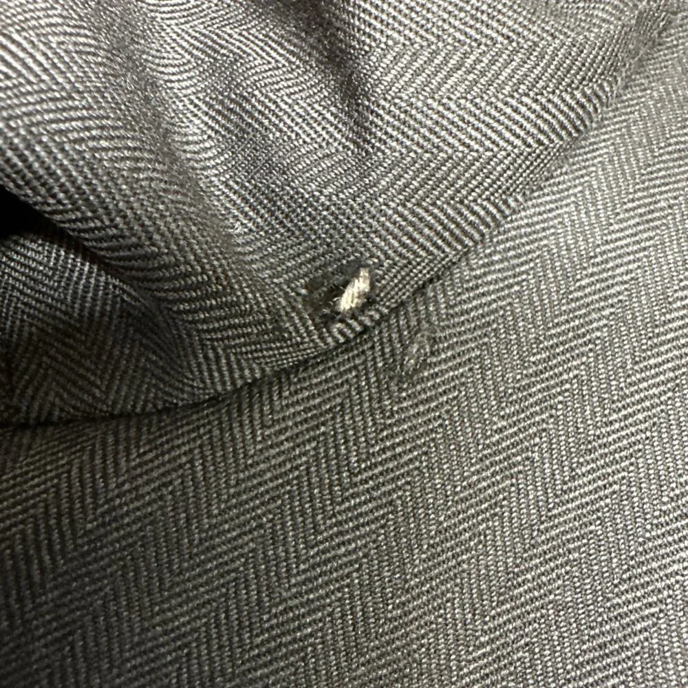 Brooks Brothers ***********price reflects